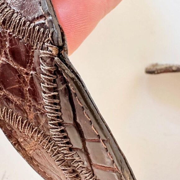 Vintage JUSTIN Mens Brown Belt 42 L Crocodile Genuine Exotic Leather Western - Picture 7 of 10